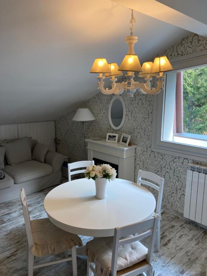 Val Di Luce - Delizioso Appartamento 6 Posti Letto - Accesso Diretto Alle Piste Da Sci 아베토네 외부 사진